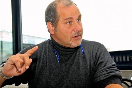 Accardi: “Il confronto De Laurentiis-Sarri? Sarà molto franco. Per me potrebbero ancora continuare: da valutare il discorso della clausola”
