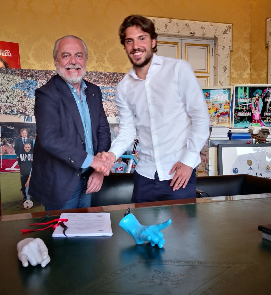 Napoli, è ufficiale l’acquisto di Simone Verdi