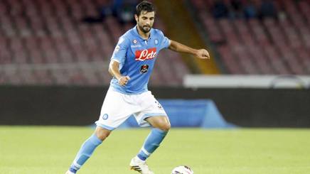 Napoli, Albiol è rientrato al centro tecnico di Castel Volturno: parte di allenamento in gruppo