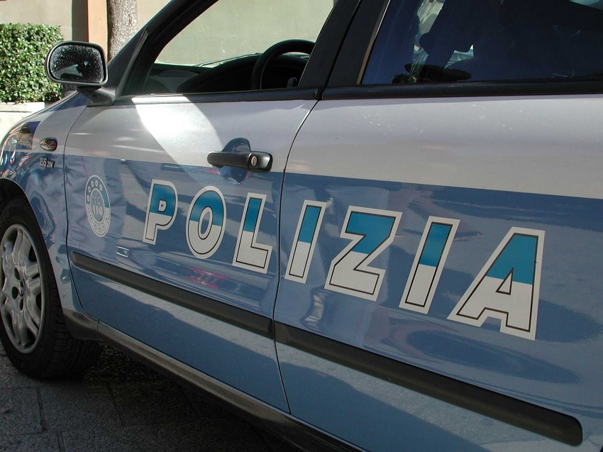 Arrestati Rapinatori Travestiti Da Carabinieri