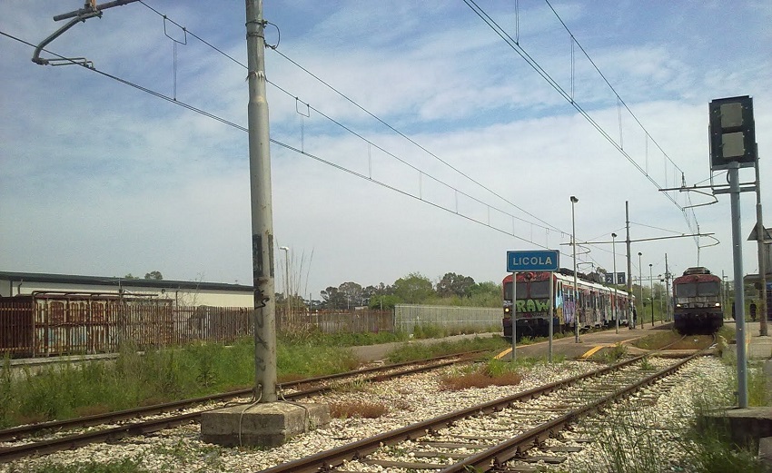 Stazione Circumflegrea Di Licola Derubata