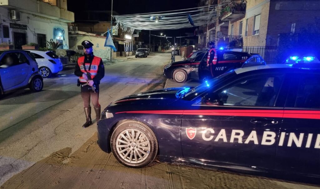Droga: 26 arresti nel Napoletano